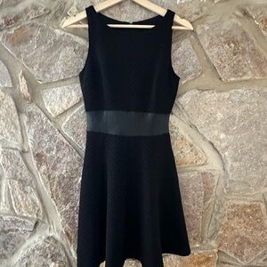 Club Monaco Black Sleeveless Fit-and-Flare Dress
